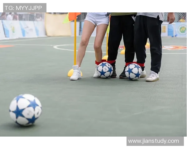 校园足球在培养学生综合素质与团队精神中的重要作用与价值探讨